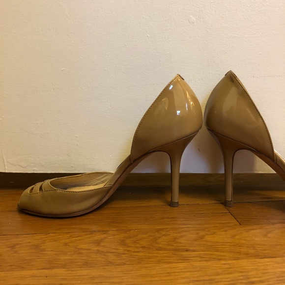 Jimmy Choo tan leather stilettos- size 5 - Picture 4 of 7